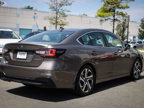 Used 2021 Subaru Legacy Limited AWD/4WD image 9