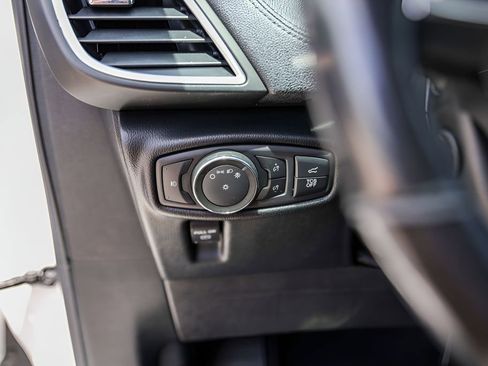 Used 2020 Lincoln Nautilus Reserve FWD image 17