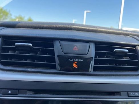 Used 2018 Nissan Altima 2.5 S w/ S Convenience Package image 18