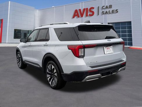 Used 2025 Ford Explorer Platinum w/ LUX Leather Package image 9