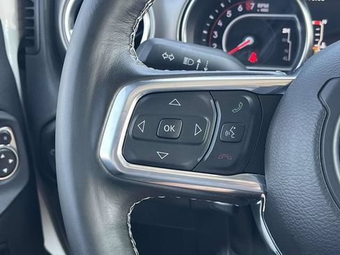 Used 2021 Jeep Wrangler Unlimited Rubicon AWD/4WD image 26