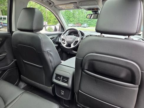 Used 2022 GMC Terrain SLT FWD image 16
