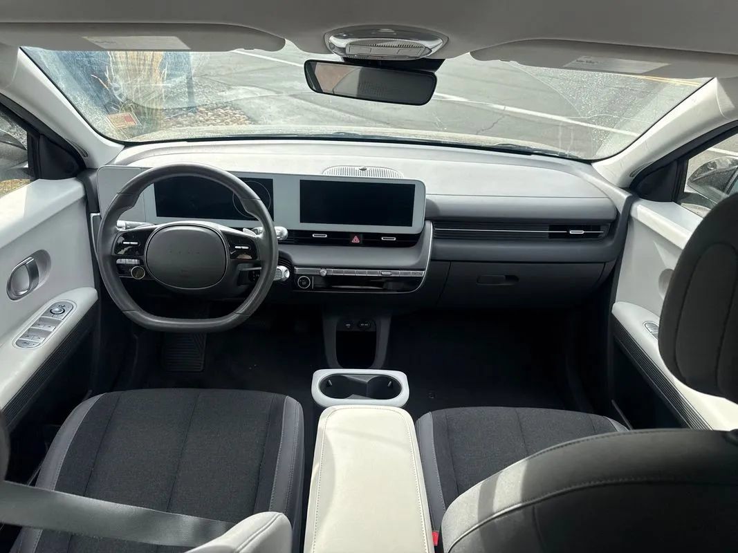 Used 2024 Hyundai Ioniq 5 SEL AWD/4WD image 54