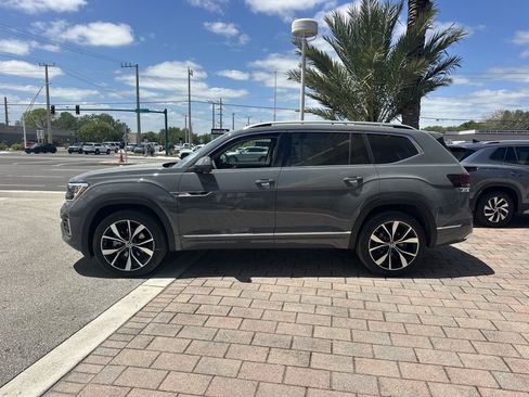 New 2026 Volkswagen Atlas SEL Premium R-Line AWD/4WD image 9