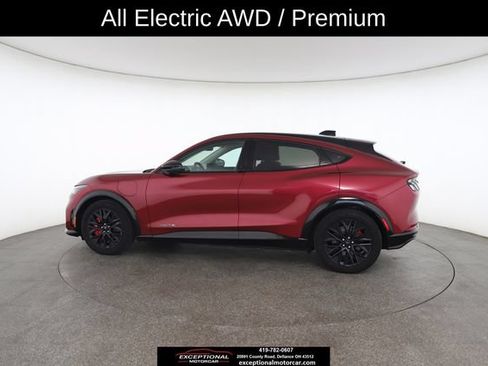 Used 2025 Ford Mustang Mach-E Premium w/ Sport Appearance Package AWD/4WD image 8