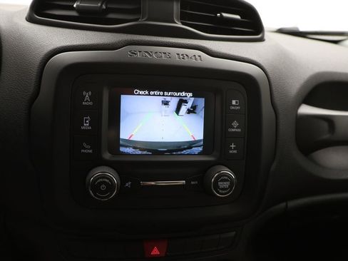 Used 2015 Jeep Renegade Latitude w/ Popular Equipment Group image 22