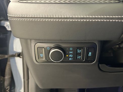 Used 2023 Ford Mustang Mach-E Premium AWD/4WD image 17