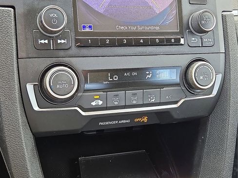 Used 2021 Honda Civic LX image 27