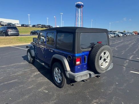 Used 2019 Jeep Wrangler Unlimited Sport S image 5