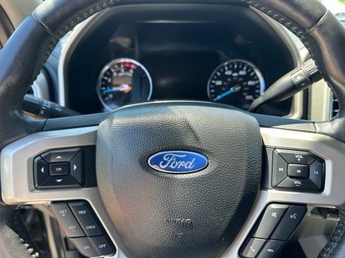Used 2021 Ford F250 Lariat AWD/4WD image 28
