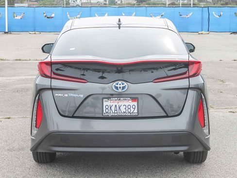 Used 2019 Toyota Prius Prime Plus image 8