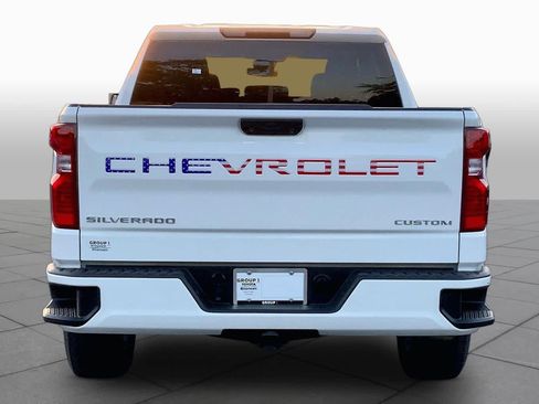 Used 2024 Chevrolet Silverado 1500 Custom AWD/4WD image 8