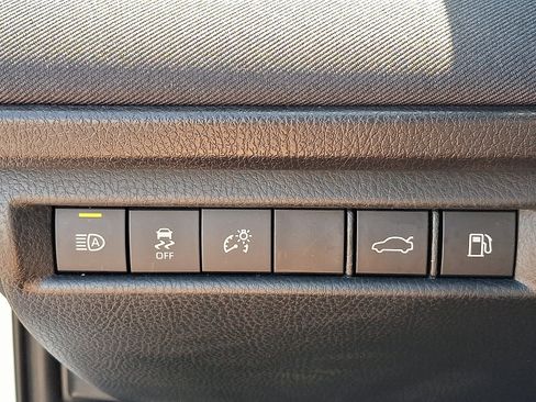 Used 2025 Toyota Camry LE w/ Convenience Package FWD image 26