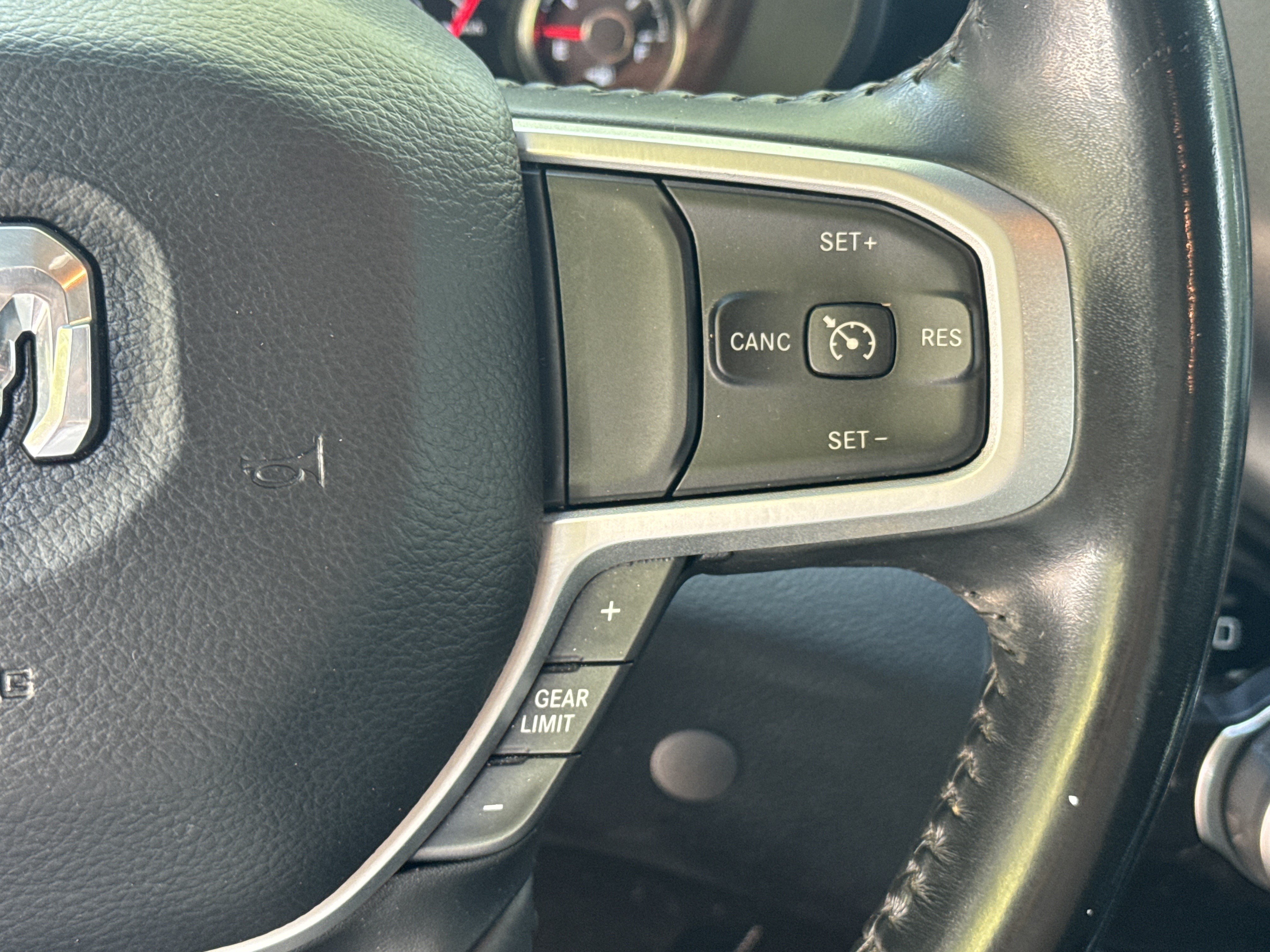 Used 2021 RAM 1500 Big Horn RWD image 24