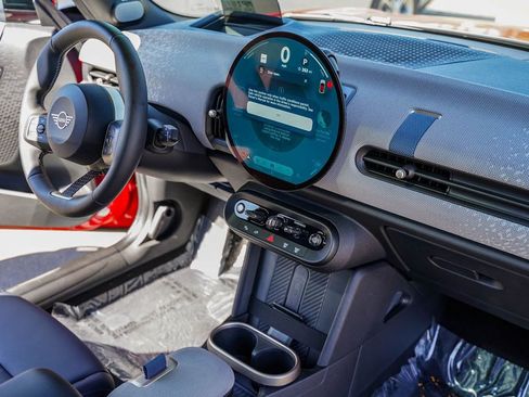 Used 2025 MINI Cooper S image 14