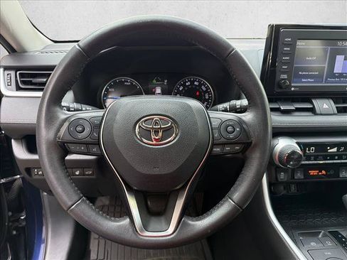 Used 2021 Toyota RAV4 XLE w/ Convenience Package AWD/4WD image 14