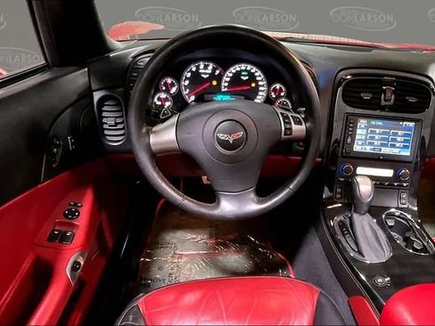 Used 2008 Chevrolet Corvette Convertible w/ Preferred Equipment Group RWD image 16