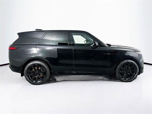 New 2026 Land Rover Range Rover Sport Dynamic SE image 5