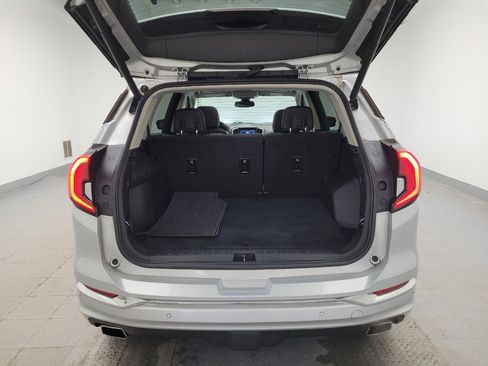 Used 2018 GMC Terrain Denali w/ Advanced Safety Package image 29