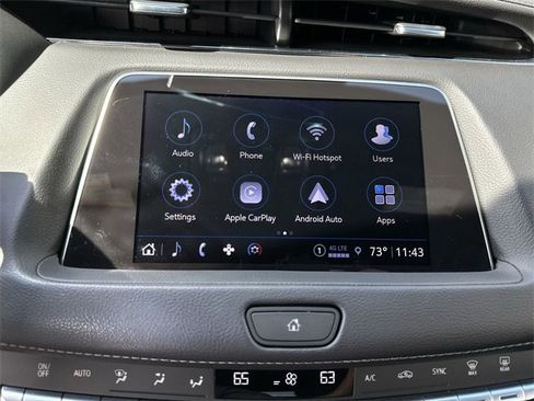 Certified 2023 Cadillac XT4 Luxury w/ Cold Weather Package image 23