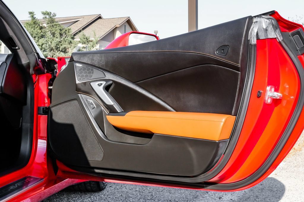 Used 2015 Chevrolet Corvette Stingray Convertible w/ 2LT Preferred Equipment Group RWD image 34