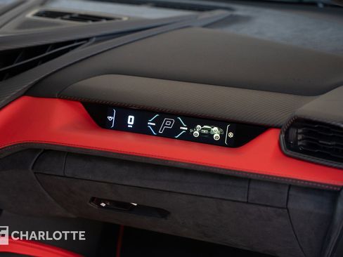 Used 2024 Lamborghini Revuelto AWD/4WD image 32