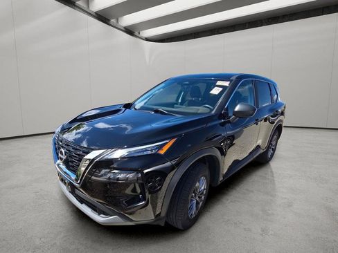Used 2023 Nissan Rogue S AWD/4WD image 1