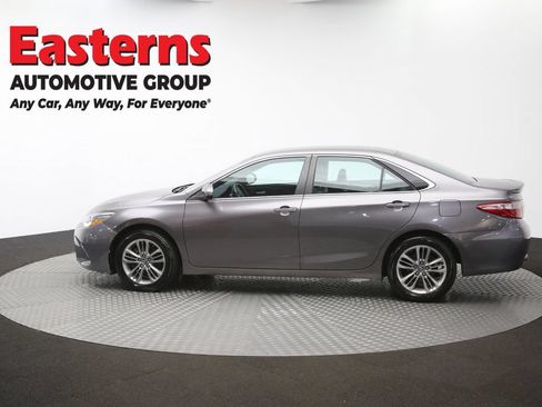 Used 2016 Toyota Camry SE FWD image 60
