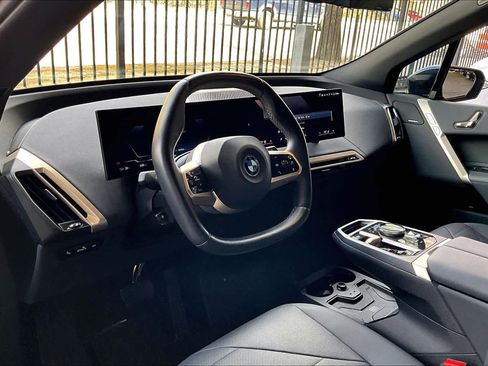 Used 2024 BMW iX xDrive50 w/ Sport Package image 17