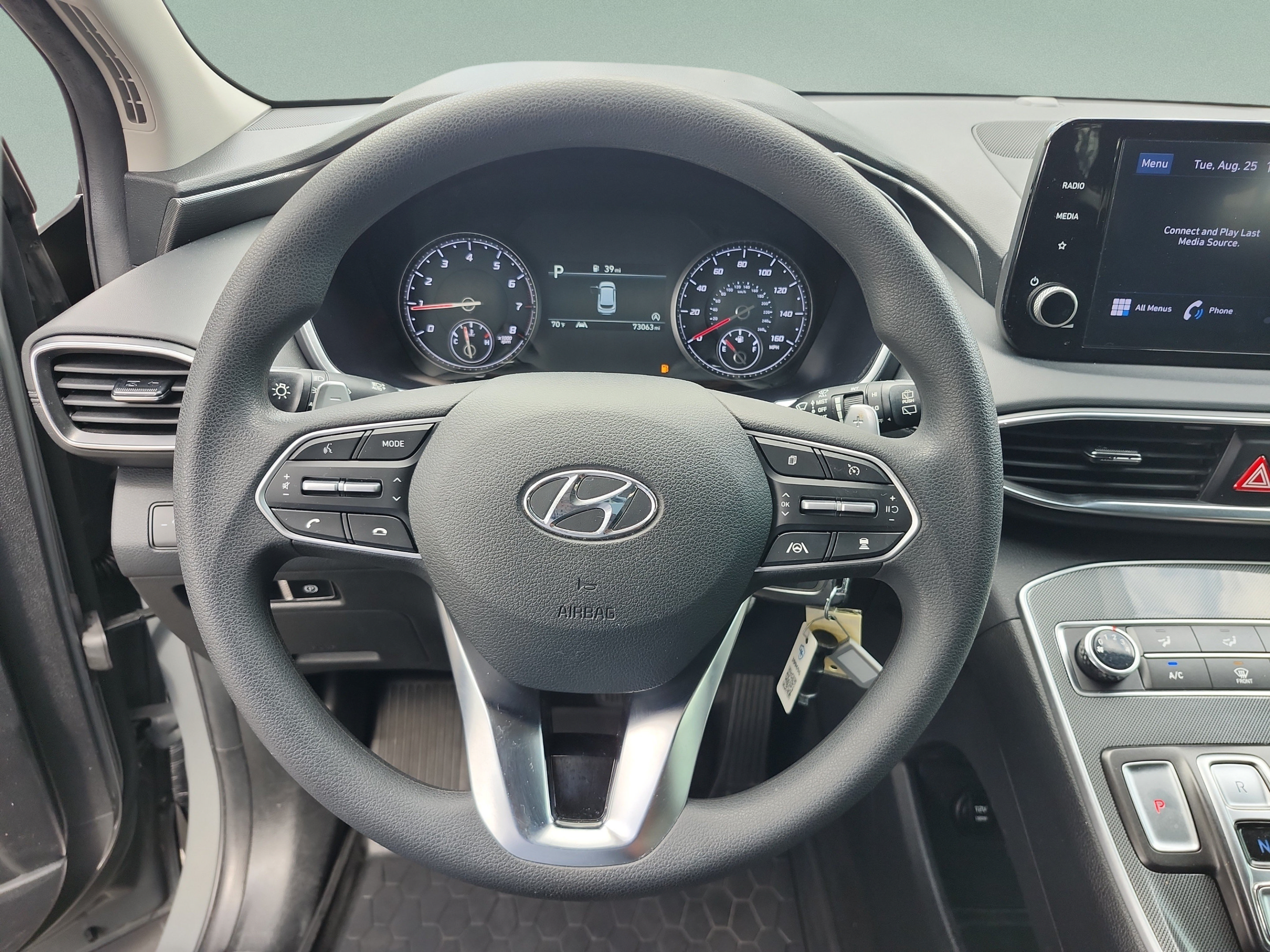 Certified 2022 Hyundai Santa Fe SE FWD image 9