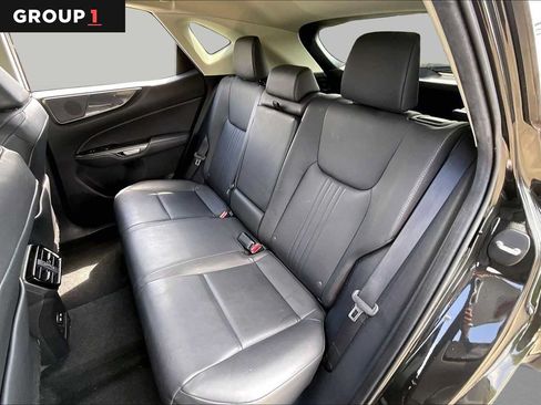 Used 2024 Lexus NX 250 FWD w/ Towing Package (2000 Lbs) image 18