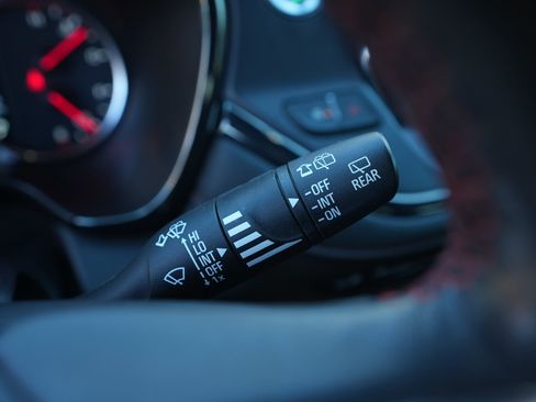 Used 2021 Chevrolet Blazer RS w/ Enhanced Convenience Package image 20