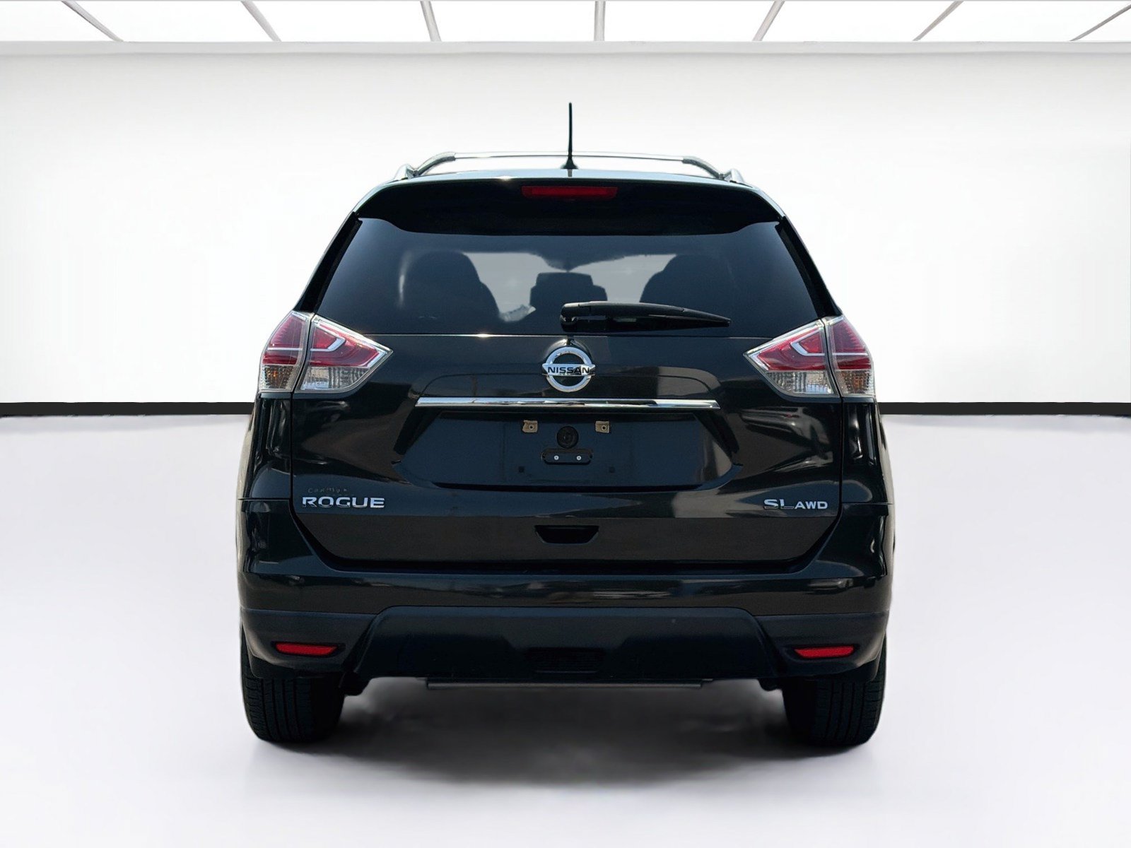 Used 2015 Nissan Rogue SL w/ SL Premium Package AWD/4WD image 5
