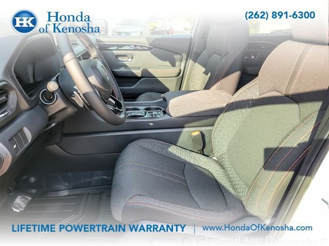 New 2026 Honda Pilot Sport image 9