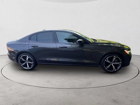 Certified 2025 Volvo S60 B5 Core AWD/4WD image 6
