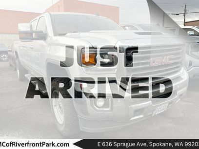 Used 2019 GMC Sierra 2500 SLT w/ Duramax Plus Package