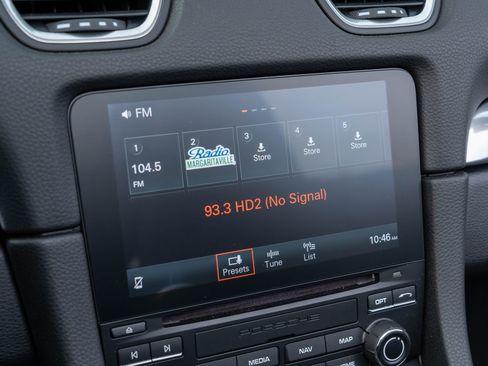 Certified 2024 Porsche 718 Boxster image 30