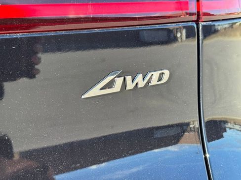 New 2026 Genesis GV70 2.5T Advanced image 15