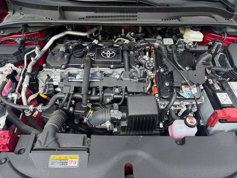 Used 2025 Toyota Corolla LE AWD/4WD image 21