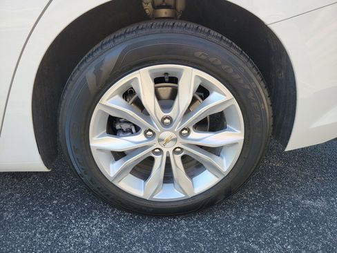 Used 2025 Chevrolet Malibu LT image 27