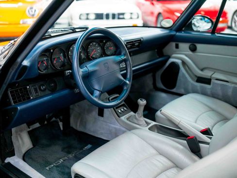 Used 1995 Porsche 911 GT3 RS image 2