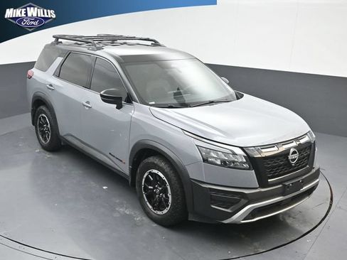 Used 2024 Nissan Pathfinder Rock Creek AWD/4WD image 9