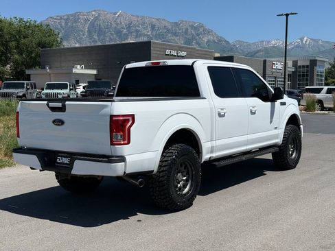 Used 2017 Ford F150 XLT w/ Equipment Group 301A Mid AWD/4WD image 9