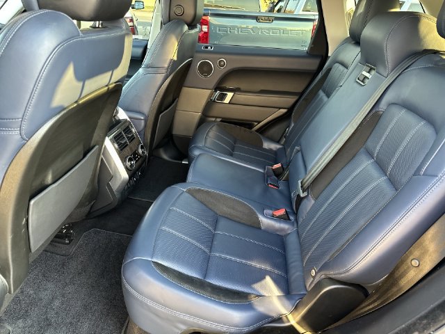 Used 2019 Land Rover Range Rover Sport Supercharged AWD/4WD image 34