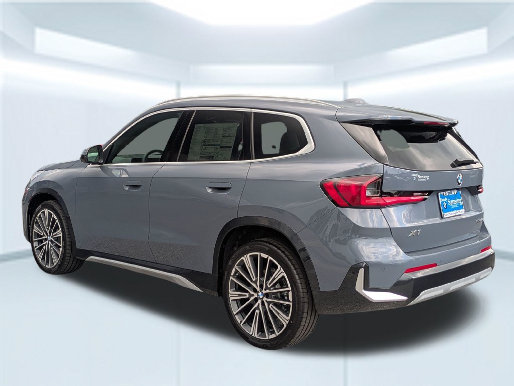 New 2027 BMW X1 xDrive28i AWD/4WD image 3