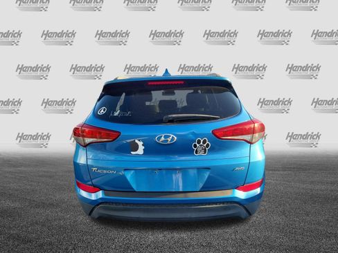 Used 2017 Hyundai Tucson SE Plus AWD/4WD image 9