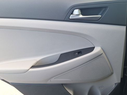 Used 2018 Hyundai Tucson Value w/ Cargo Package image 14