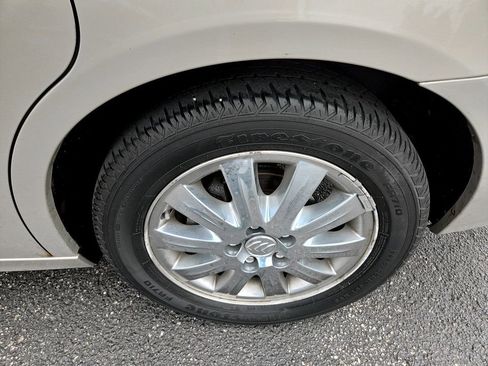 Used 2008 Buick LaCrosse CXL FWD image 20