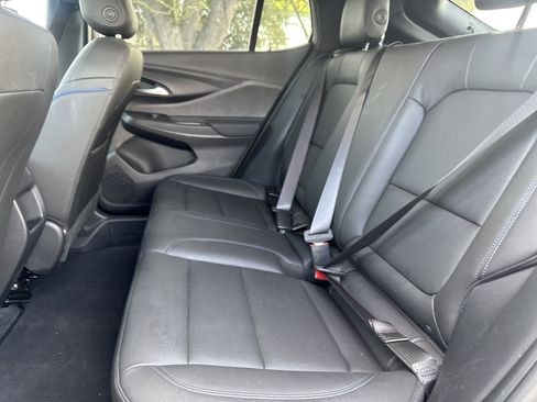 Used 2025 Buick Envista Sport Touring image 7