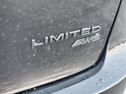 New 2026 Chrysler Pacifica Limited w/ S Appearance Package image 32